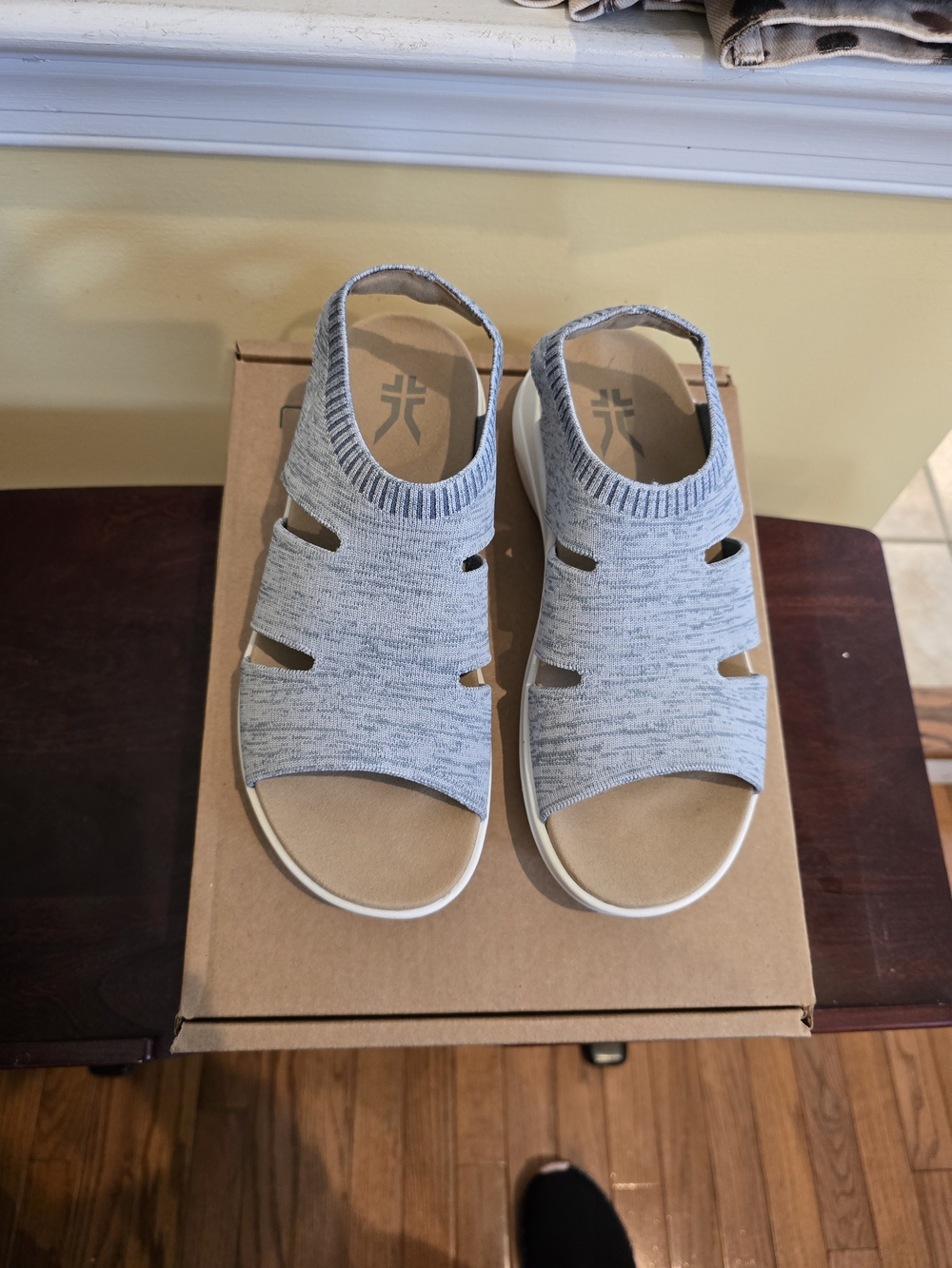 NIB KURU Coda Muse Knot Women's Blue/Grey Knit Slip-On Sandal - Picture 6 of 6